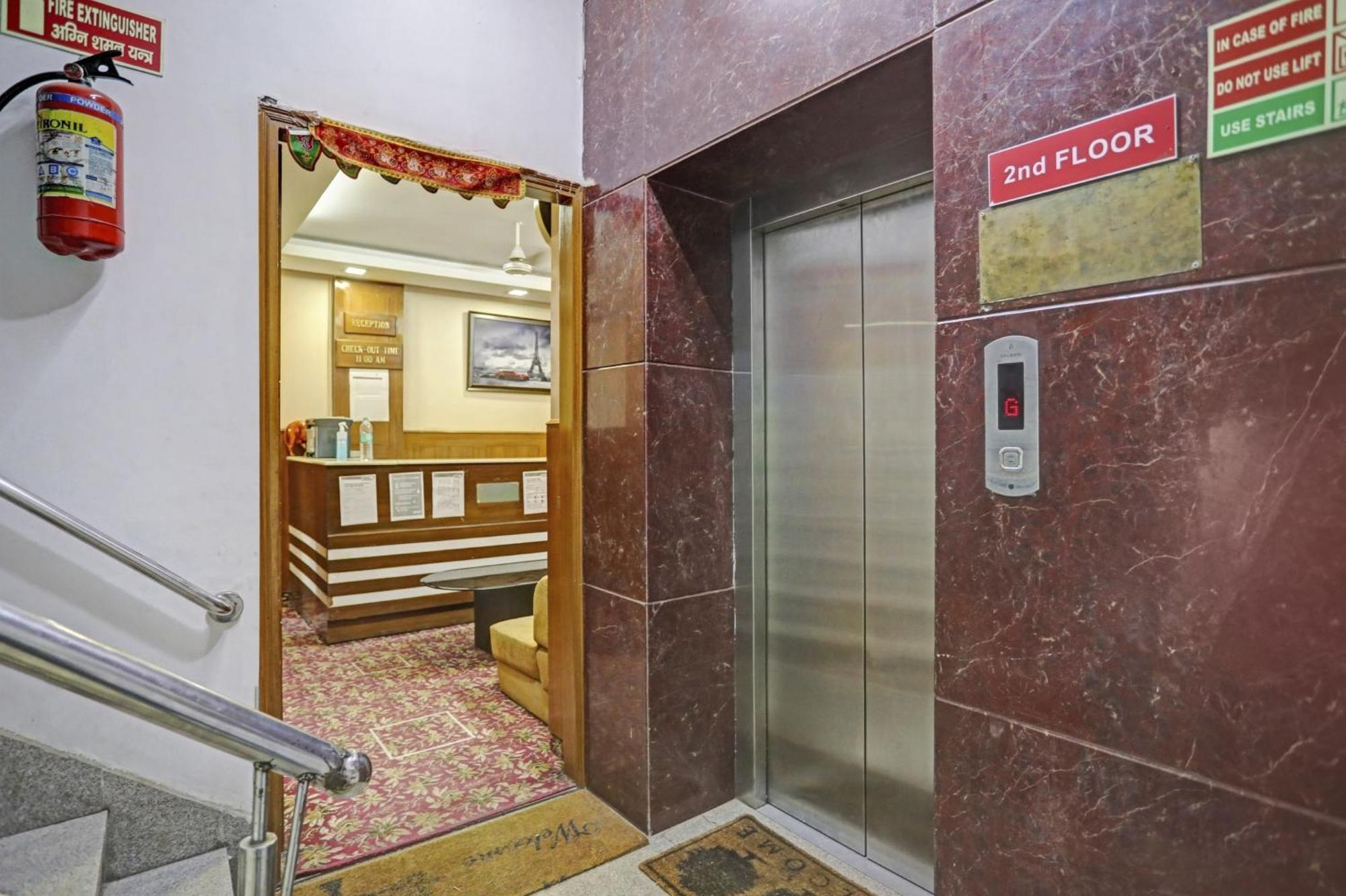 Hotel O Shivam Guest House New Delhi Luaran gambar